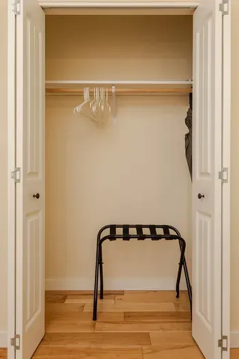 Plenty of storage in both bedrooms for you