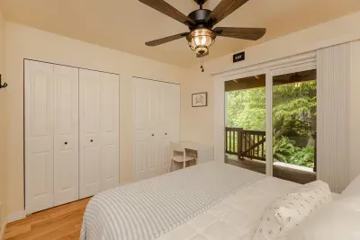 Deluxe queen bed and mattress plus many pillows to relax into. A full closet with ironing board, suitcase rack is available for you.