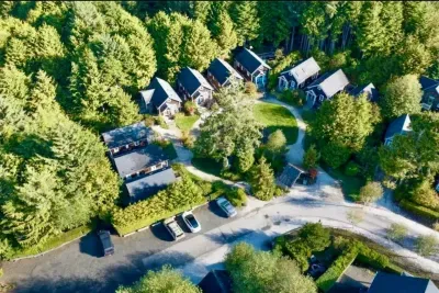 Slack Tide is located in the small Beach Camp neighborhood among the trees in a quiet corner of Seabrook. A peaceful location to listen to the sound of the waves.