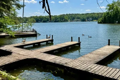 Free boat slips for guests - boat ramp