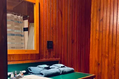 Fresh towels and body wash