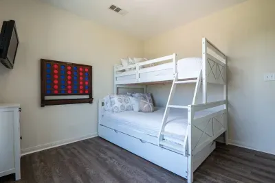 Full on twin bunk bed with a pull-out bed underneath, so the kids (and those not-so-big adults) can trade beach stories all through the night