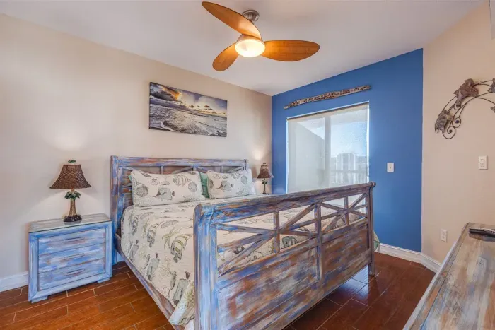 Primary Bedroom - King bed