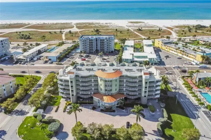 Short walk to the beach