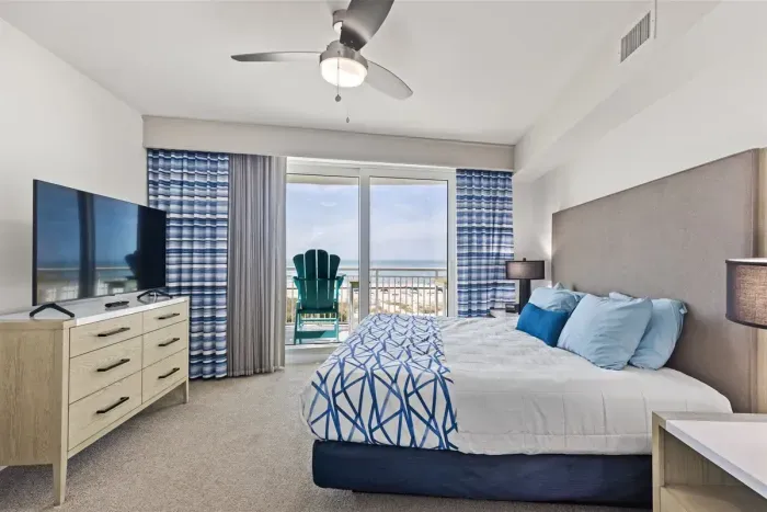 Primary Bedroom - King bed