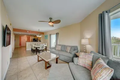 Sandbar Getaway - image 16 of 48