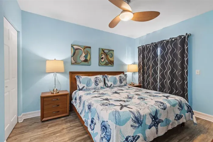 Primary bedroom - king bed