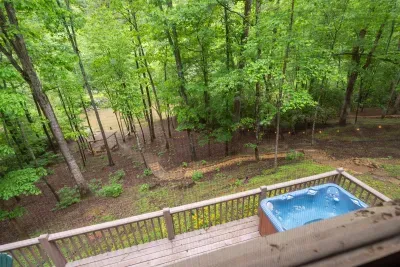Great Escape River Retreat - image 35 of 54