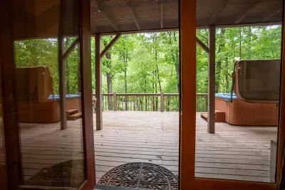 Great Escape River Retreat - image 41 of 54