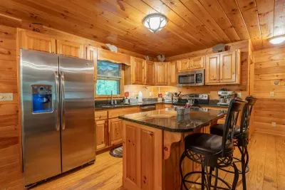 Great Escape River Retreat - image 10 of 54