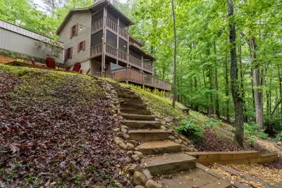 Great Escape River Retreat - image 46 of 54