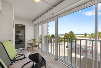 Outdoor patio with amazing Gulf views