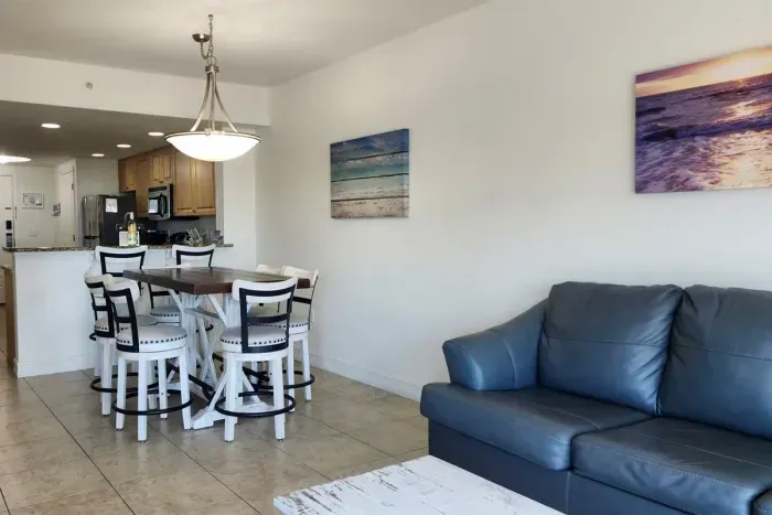 Coastal Serenity - Relaxing Beach Retreat - image 25 of 37