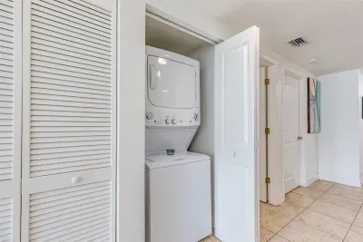 Stackable Washer/Dryer combo