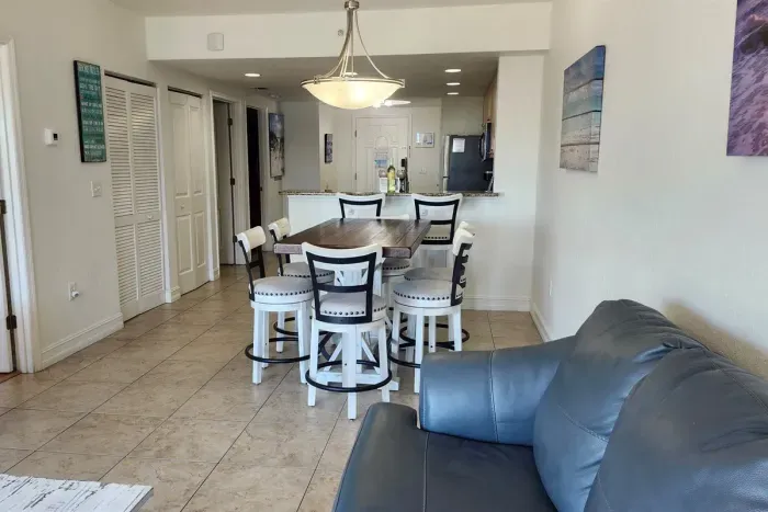 Coastal Serenity - Relaxing Beach Retreat - image 2 of 37
