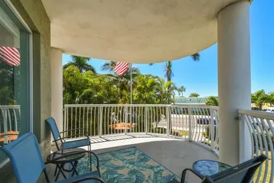 Coastal Breeze 208 - image 37 of 50