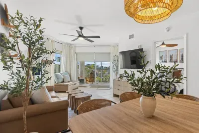 Gulfview Getaway - image 4 of 42