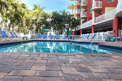Gulfview Getaway - image 34 of 42