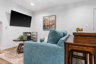 The serene studio offers space & privacy after a day spent exploring