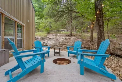 Swap stories or enjoy morning coffee on the studio’s spacious patio