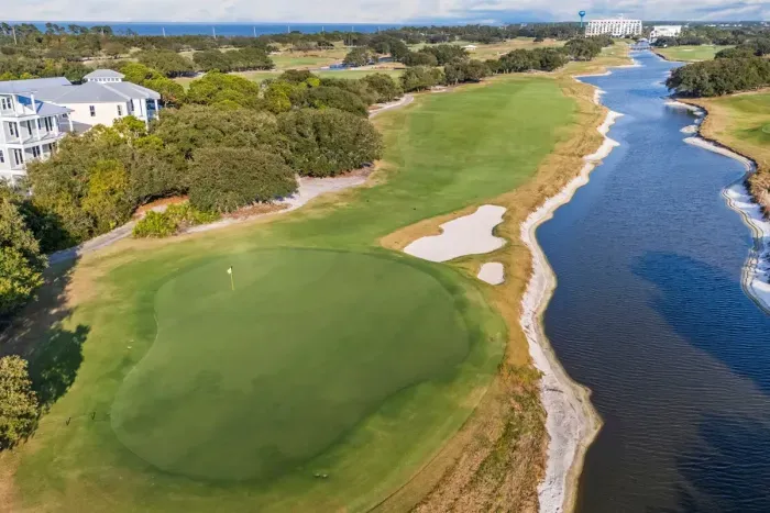 Kiva Dunes golf course