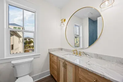 Bathroom vanity