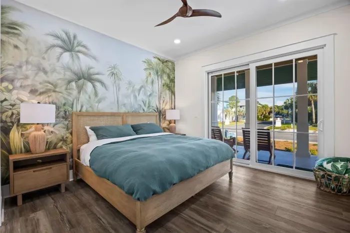 Downstairs Master Suite (Main House), daytime view of front porch access