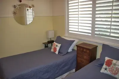 Downing Cottage Lodge Hill - image 22 of 26