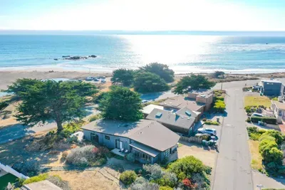 Magical Moonstone Hideway Moonstone Beach - image 41 of 42