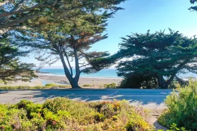 Magical Moonstone Hideway Moonstone Beach - image 13 of 42