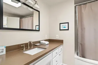 Upstairs Full Bedroom