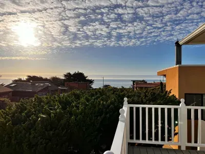 Sea View Cottage Moonstone Beach - image 4 of 19