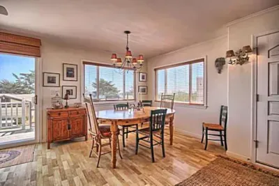Sea View Cottage Moonstone Beach - image 13 of 19