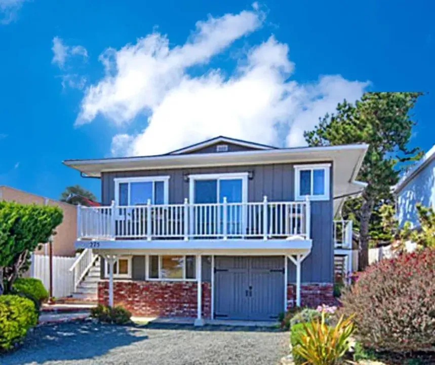 Sea View Cottage  Moonstone Beach - image 1 of 19