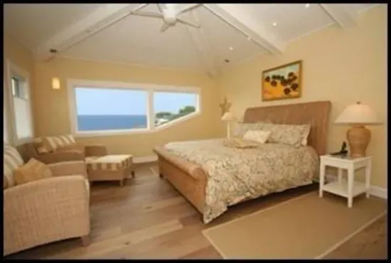 3rd Floor Master Bedroom