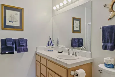 Twin Bathroom