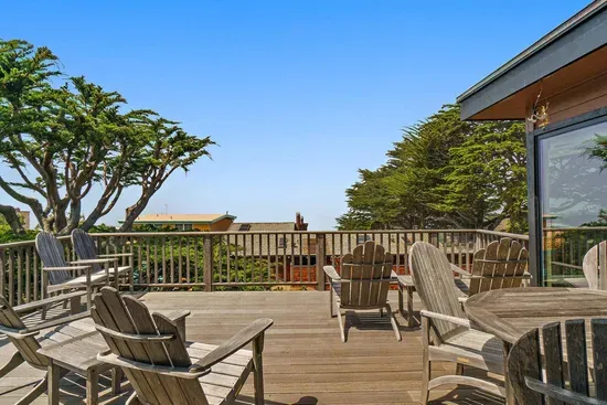 Upstairs Deck
