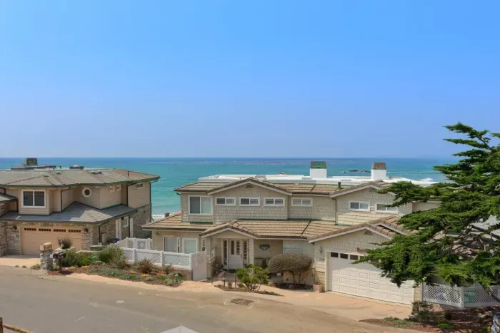 Beachside Retreat Park Hill - image 2 of 33
