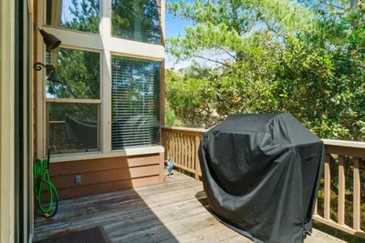 Serene Retreat Lodge Hill - image 2 of 24