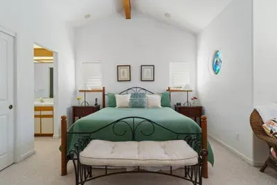 Serene Retreat Lodge Hill - image 17 of 24