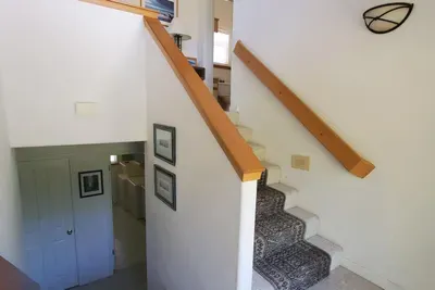 Entry Staircase