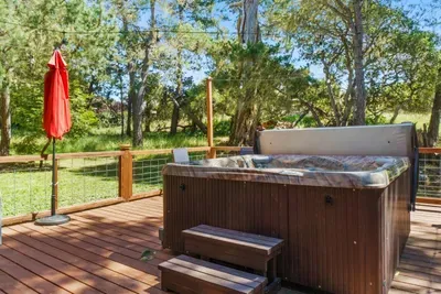 Hot tub