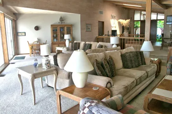 Windsor Cove Seaclift Estates