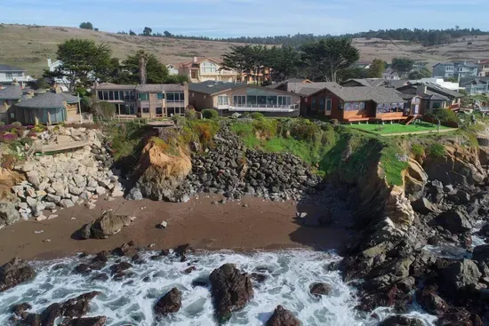Windsor Cove Seaclift Estates