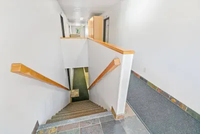 Guests must use the stairs to access unit