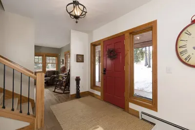 Front door entry way