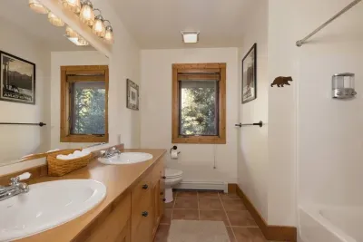 Upstairs bathroom