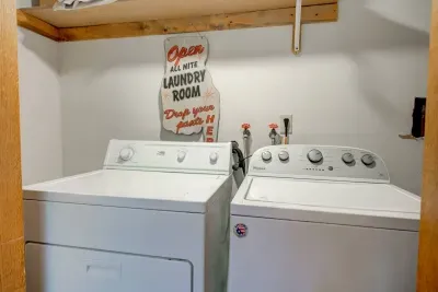 Keep all your clothes clean! Free laundry detergent!