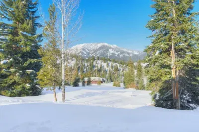 Cross Country Ski trails in your backyard!