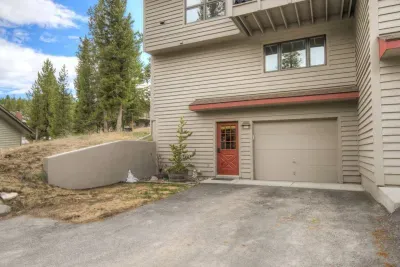 Plenty of parking! Use the heated garage in the winter!